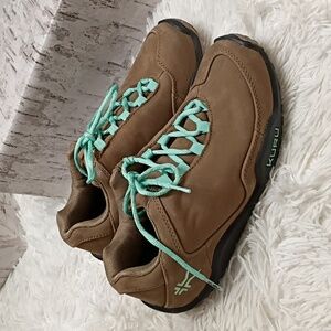 Like New KURU Chicane Womens 8M Athletic Hiking Shoes Plantar Fascitis